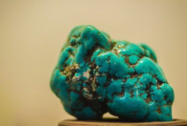 Firouzeh (Pirouzeh): Unveiling the Original Name of Turquoise and the Legacy of ParsisBlue